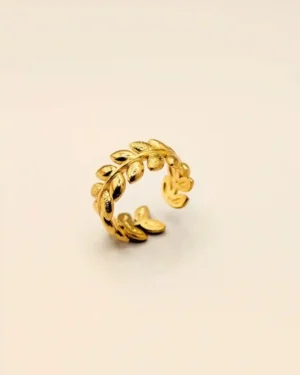 Rings with diamond, a beautiful solitaire cubic zirconia ring displayed on a velvet pillow.
